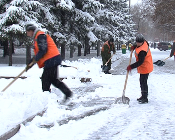 Уборка снега Мем