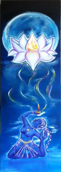 Луна и голубые Лотосы