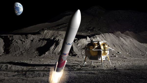 Космическая ракета на Луне