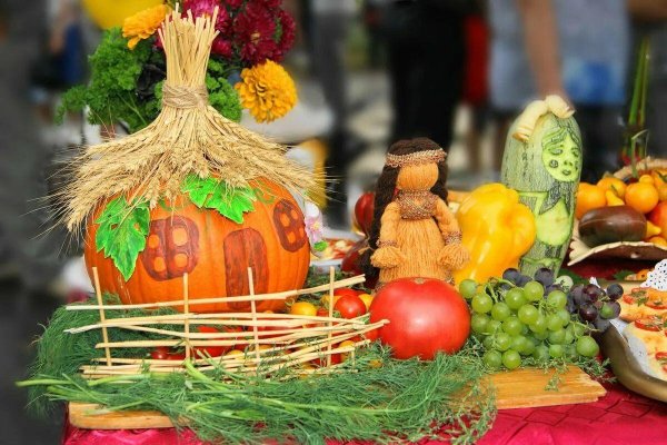 Осенняя композиция из овощей