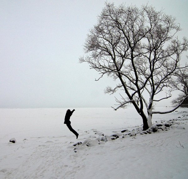 Просто снегом стать