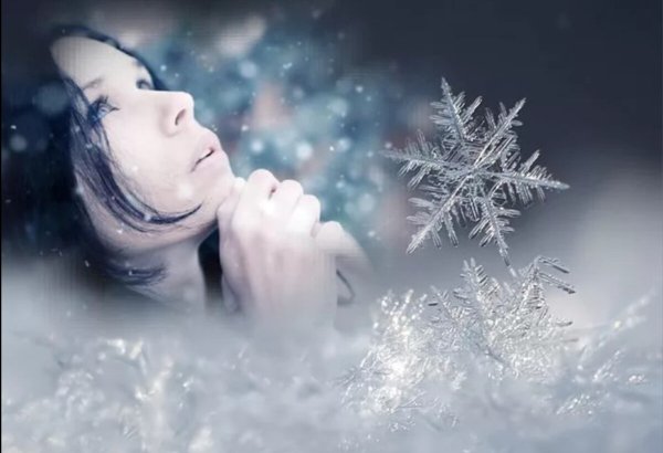 Девушка Снежинка