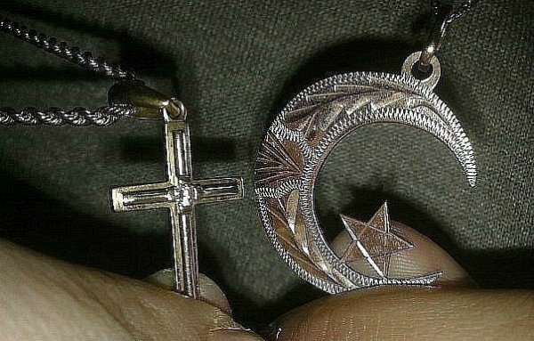 Крестик и полумесяц