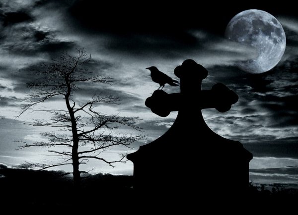 Ворон на кресте