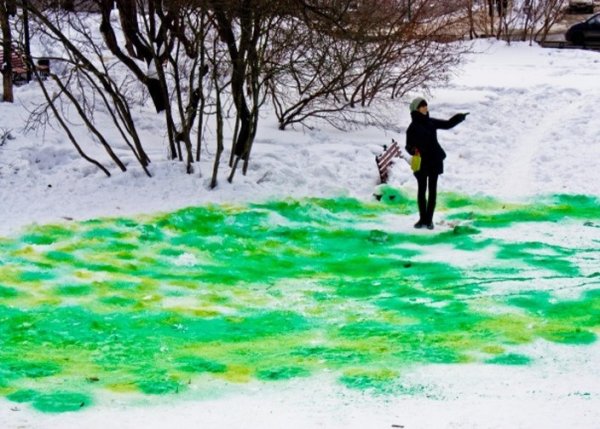 Цветной снег