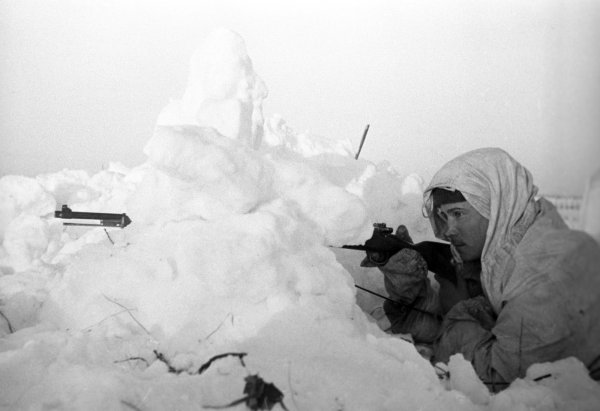 Снайпер Леонид Лазутин