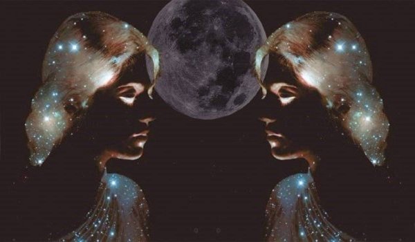 Луна в близнецах