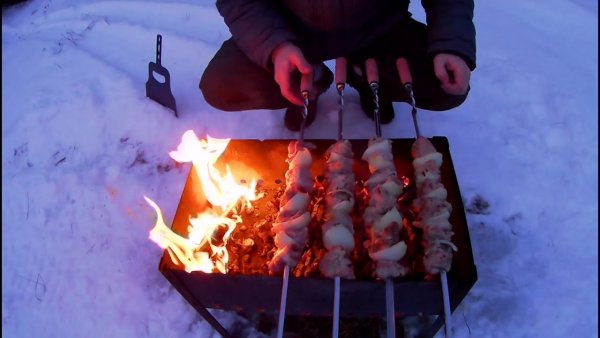 Шашлык мангал зима