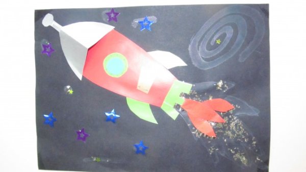 Аппликация на тему полет на луну