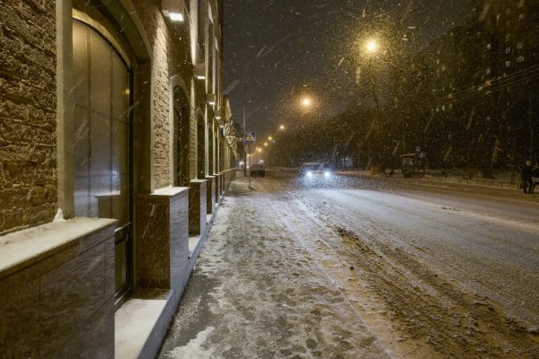 Зимняя ночь в городе