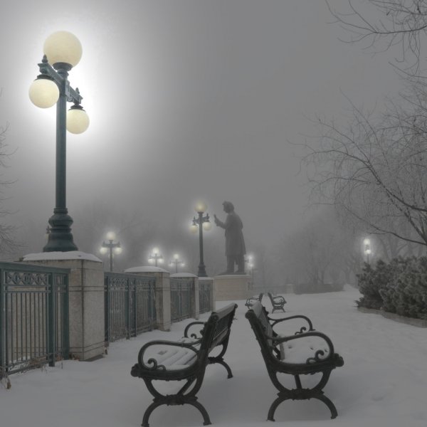 Зимняя аллея с фонарями