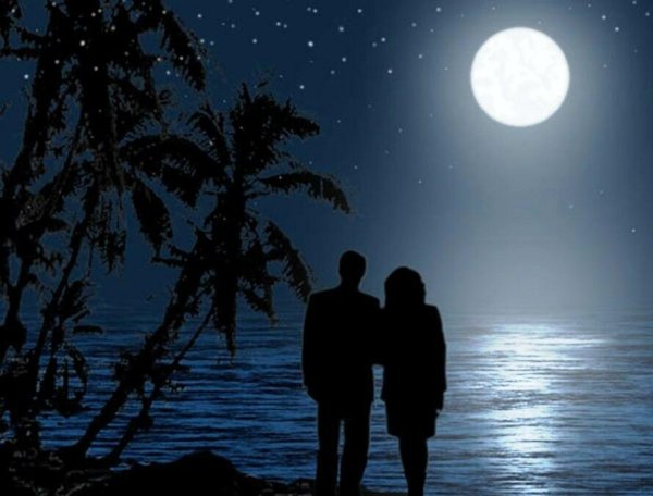 Ночь Луна двое