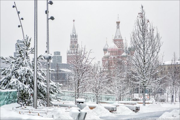 Снег в Москве