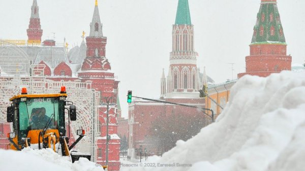 Снежный апокалипсис в Москве
