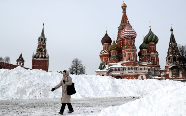 Зима в России Москва