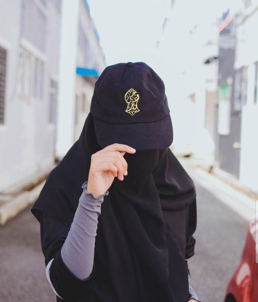 Хиджаб с кепкой