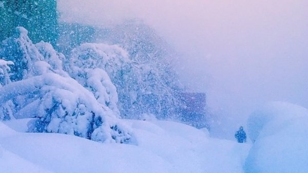 Метель сугробы