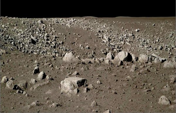Снимки поверхности Луны с китайского лунохода