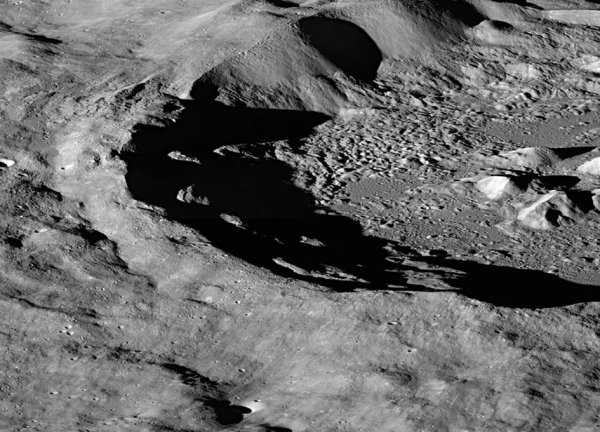 Чанъэ 4 снимки поверхности Луны