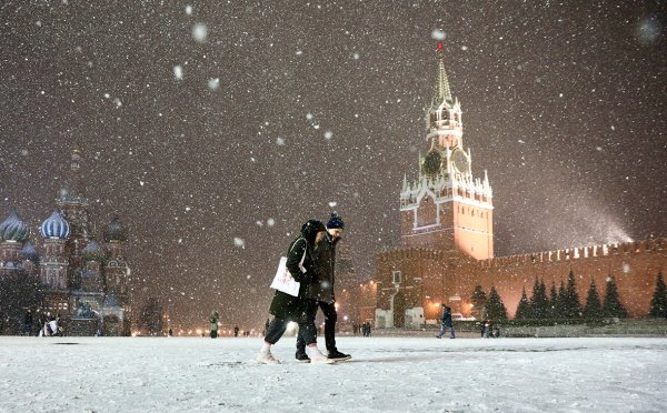 Снег в Москве