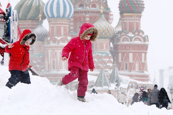 Снег в Москве