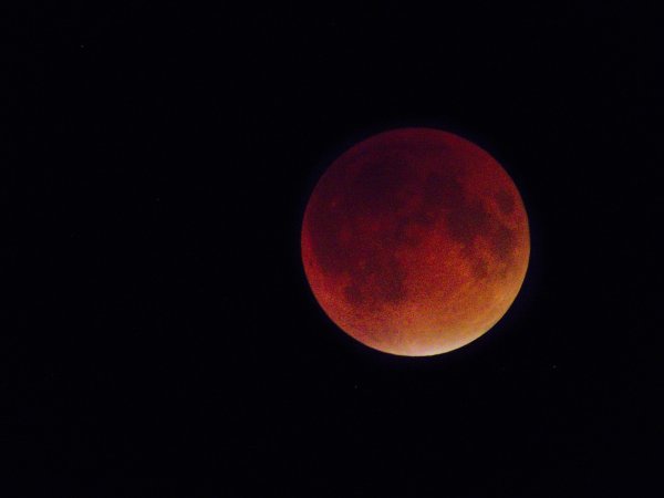 Картинки большая Огненная Луна