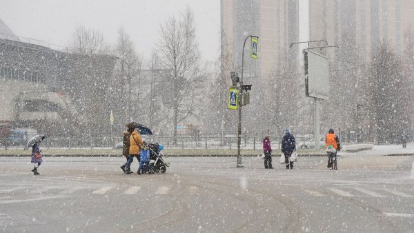 Первый снег в СПБ 2020