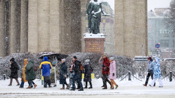 Первый снег в Санкт-Петербурге 2022 год