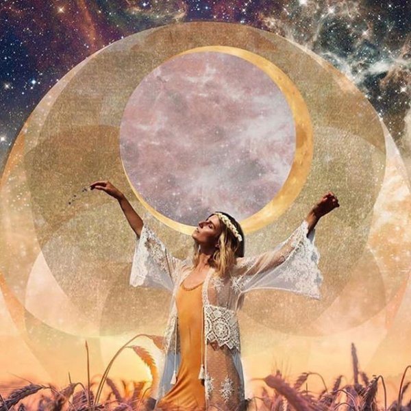 Луна и женская энергия