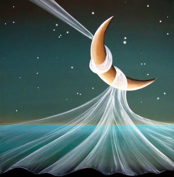 Полумесяц и волна