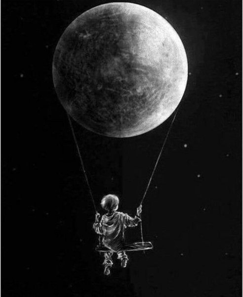 Семнадцатиметровый астронавт на качели