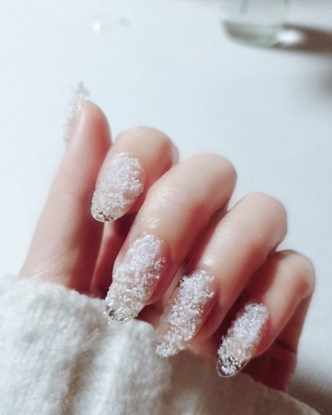 Ледяные ногти