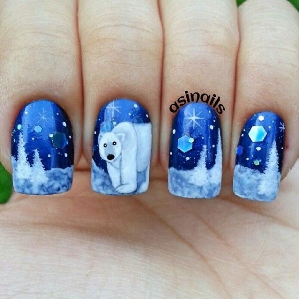 Снежный домик маникюр