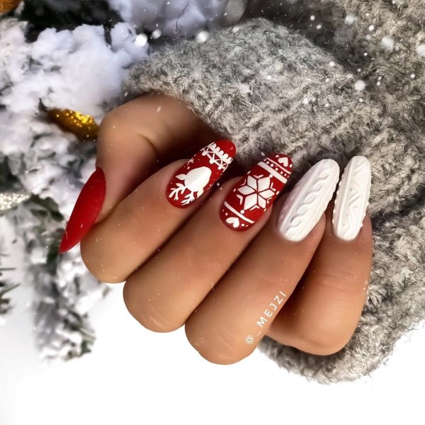 Новогодние ногти