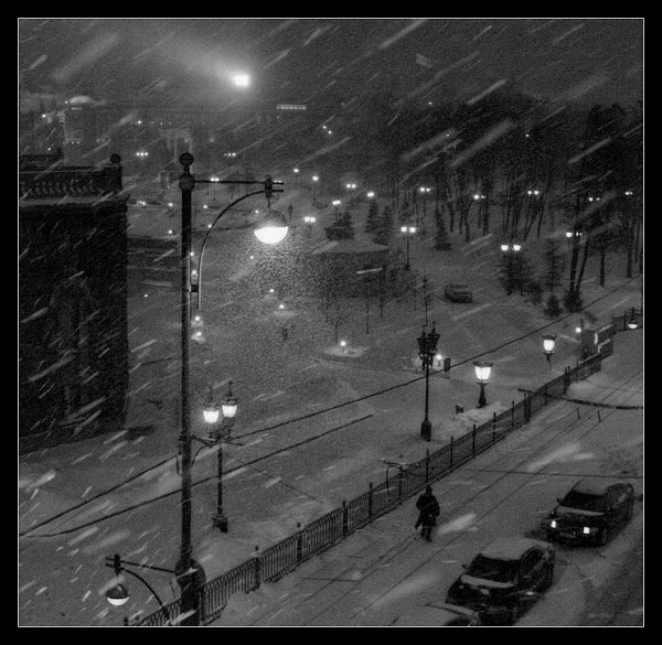 Зимняя ночь в городе СССР