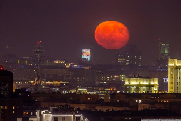 Суперлуние в Москве