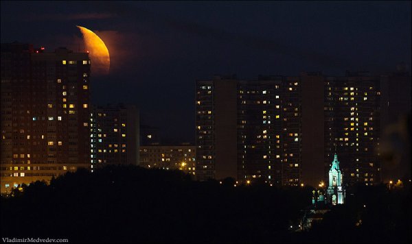 Ночное небо Москвы