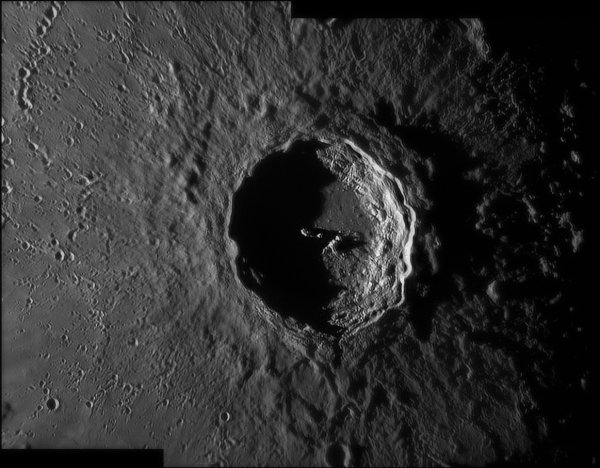 Луна кратер ю. Гагарина