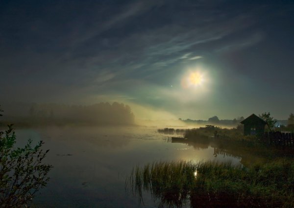 «Деревня. Лунная ночь» (1898)
