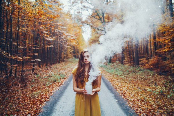 Фотосессия с дымом осенью