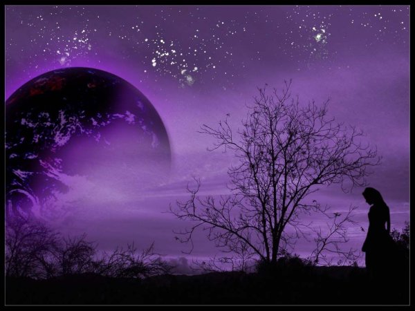 Фиолетовая Луна арт