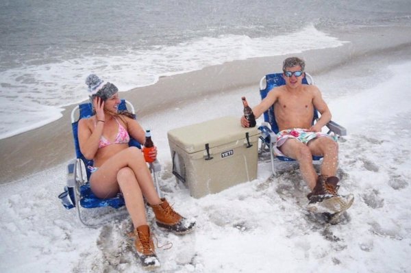 Зимние приколы