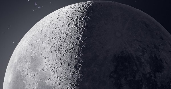 Кусочек Луны