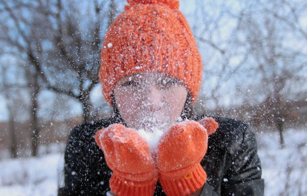 Снег снежок
