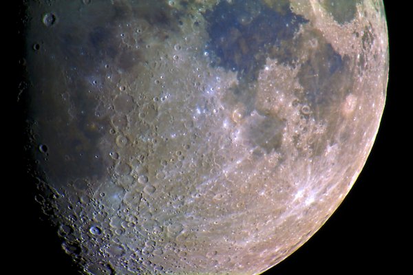 Луна в телескоп