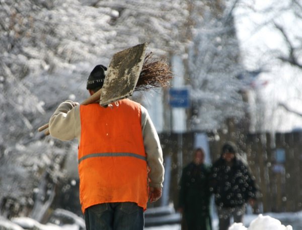 Дворник зима