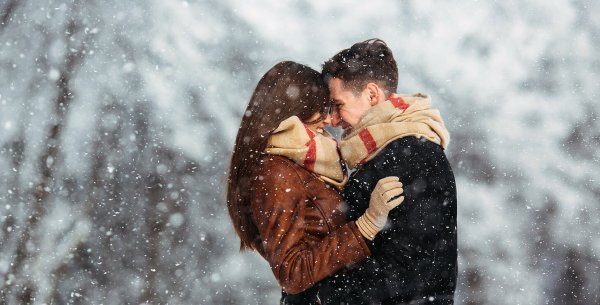 Влюбленные в снегу