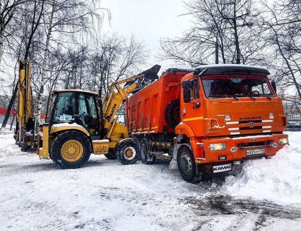 Вывоз снега КАМАЗ