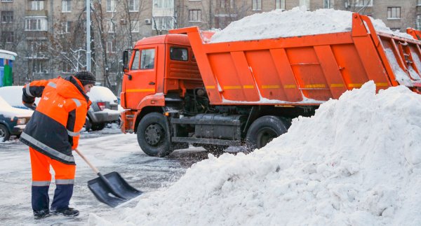 Вывоз снега КАМАЗ