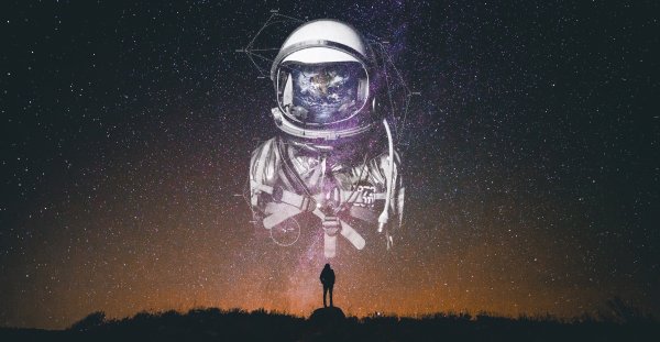 Космонавт в космосе арт